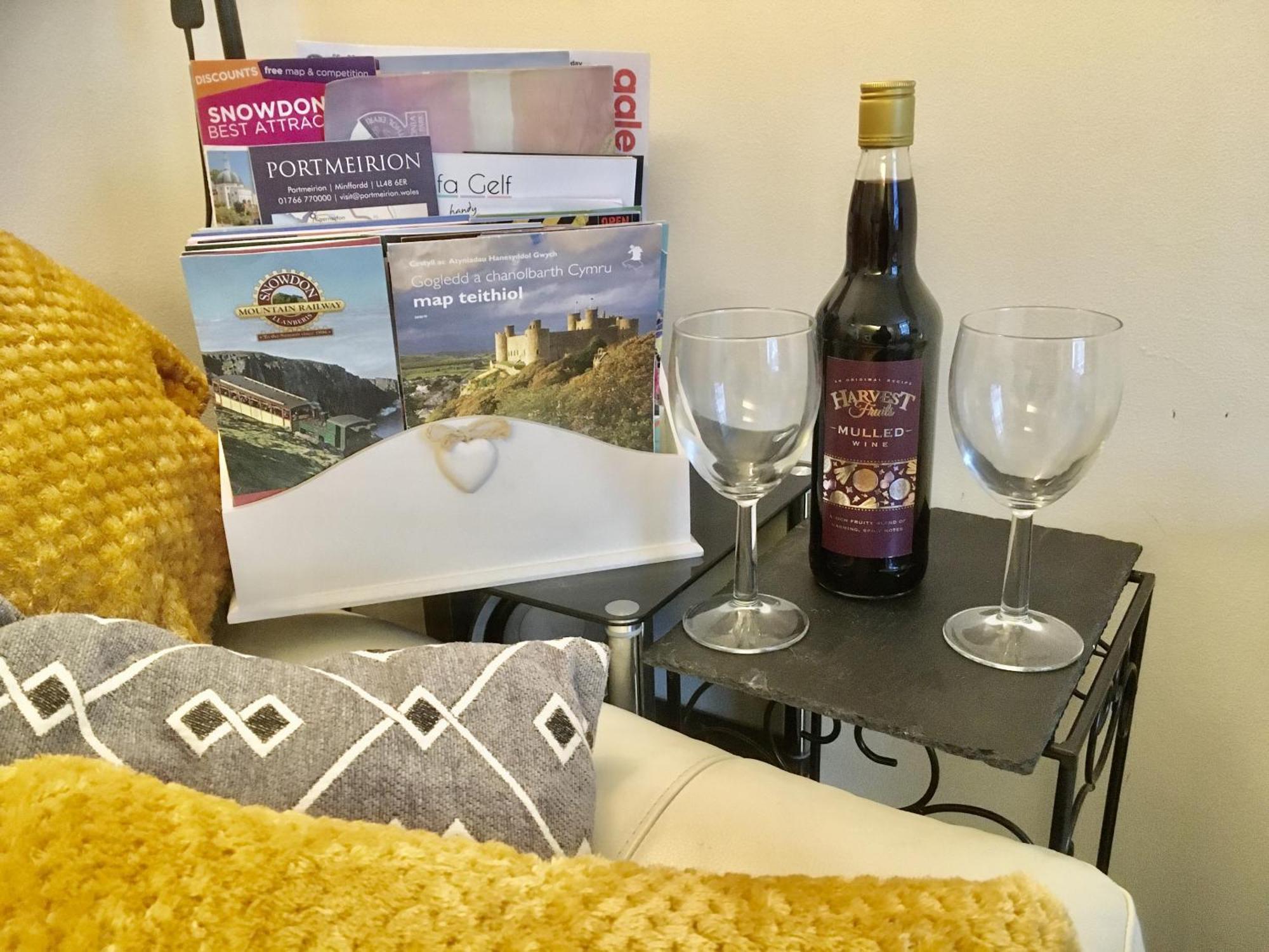 קרנארפון Chapel St Apartments מראה חיצוני תמונה